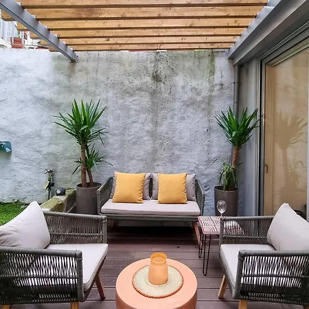 Gorgeous With Great Private Terrace And Ac * Porto